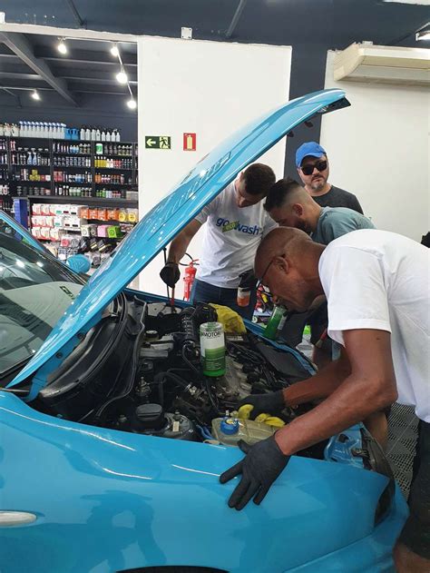 Estética Automotiva, RS .